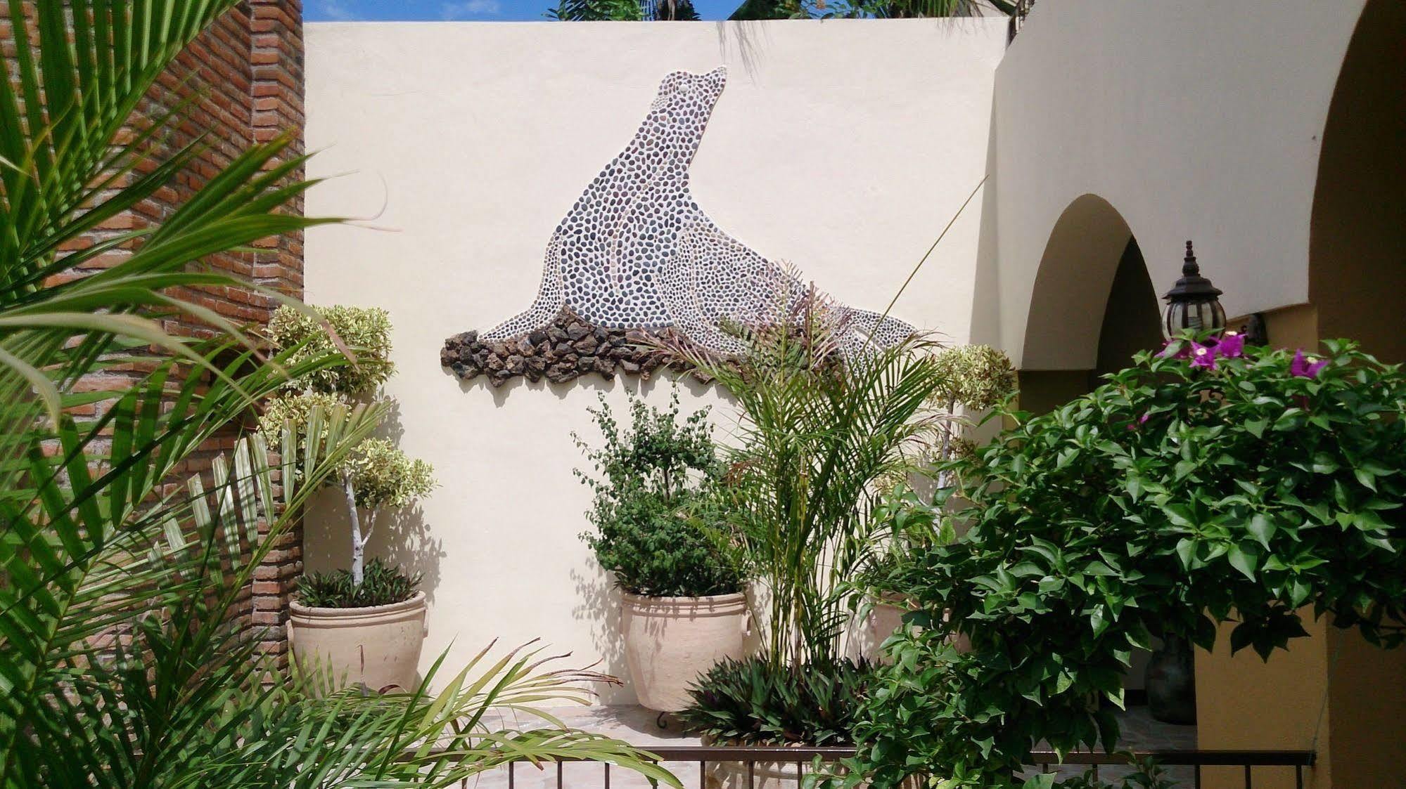 Posada De Las Flores لاباز المظهر الخارجي الصورة